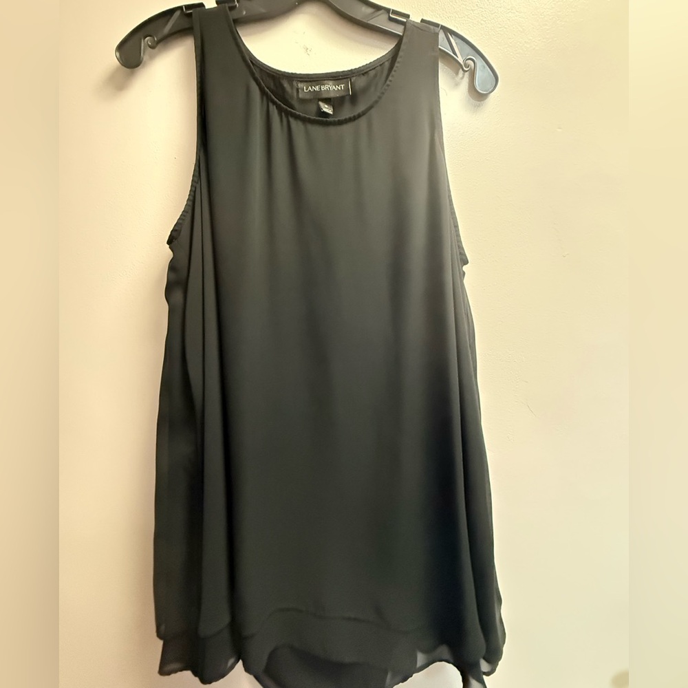2/$29 on $29 Tops. EUC Lane Bryant Black Sleeveless Top w/Split Back Women’s 16